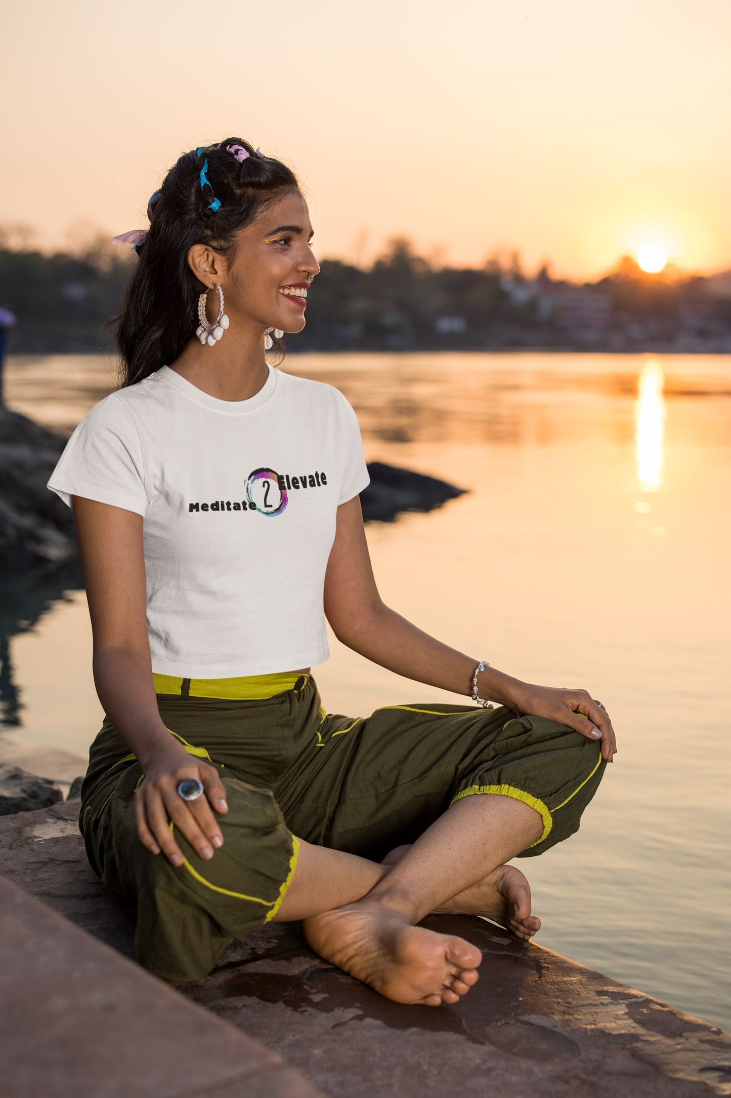 Meditate 2 Elevate - Unisex Jersey Short Sleeve Tee