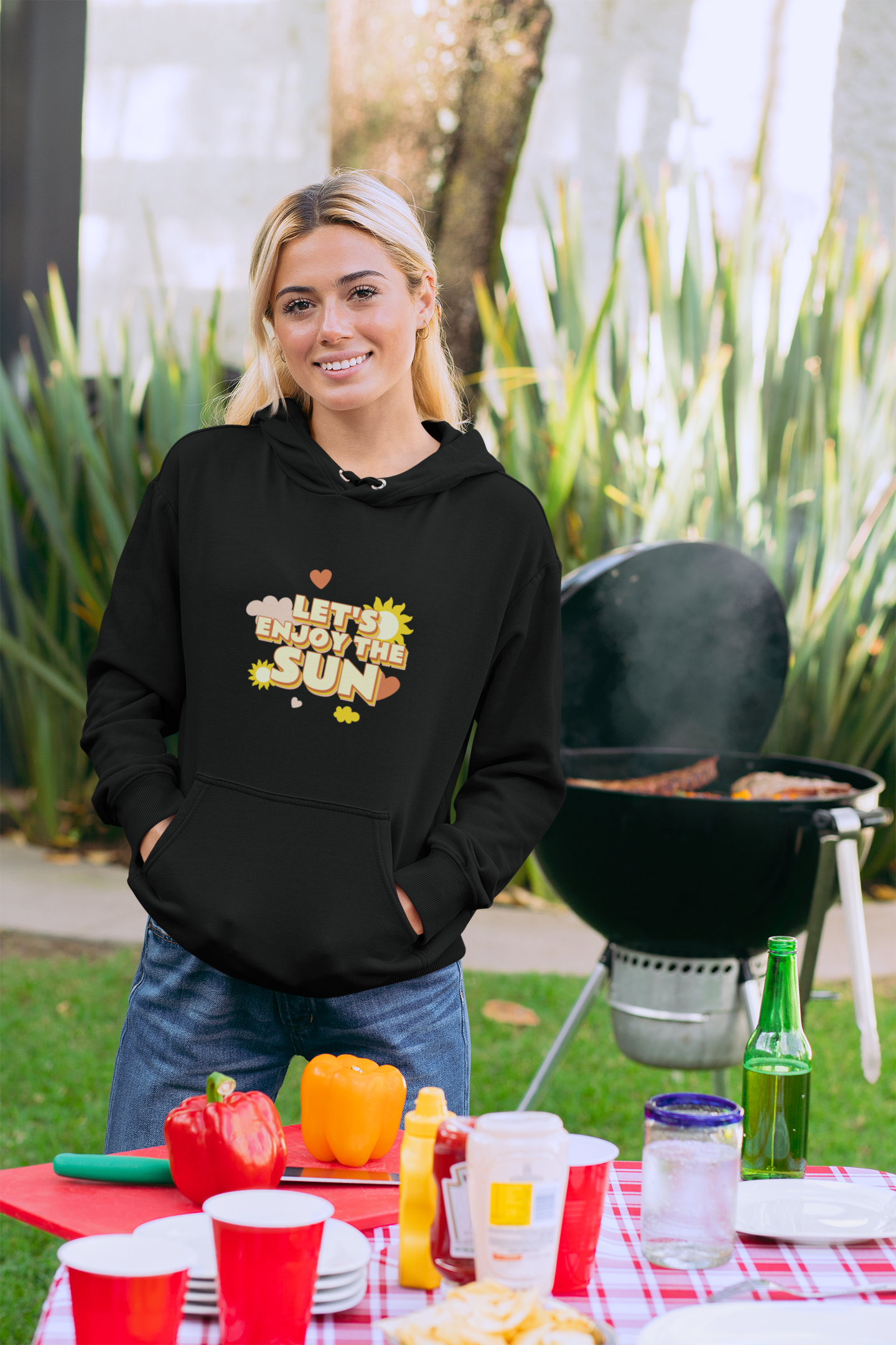 Let's Enjoy The Sun - Unisex Heavy Blend™ Hooded Sweatshirt